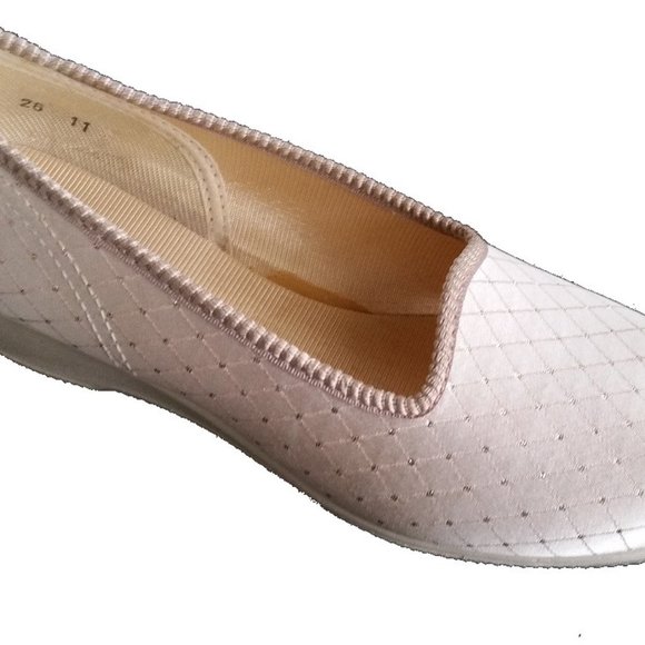 New Women's FOAMTREADS ALLURE black slippers - Picture 11 of 12